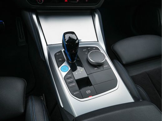 BMW i4 eDrive40 84 kWh M-Sport *M50 JAHRE* [ 3-Fase-11 kW ] {SOH-96%} (INCL-BTW) *LEATHER-ALCANTARA | FU... ActivLease financial lease