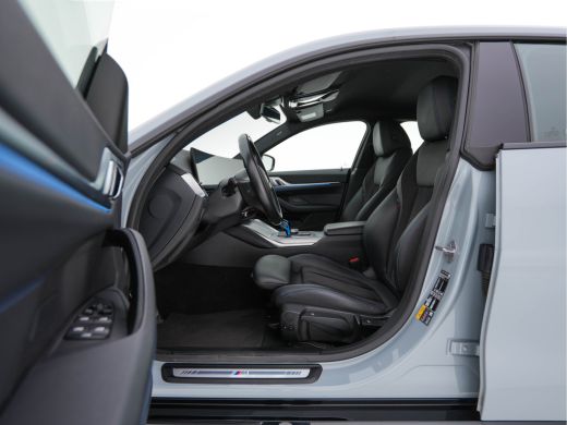 BMW i4 eDrive40 84 kWh M-Sport *M50 JAHRE* [ 3-Fase-11 kW ] {SOH-96%} (INCL-BTW) *LEATHER-ALCANTARA | FU... ActivLease financial lease
