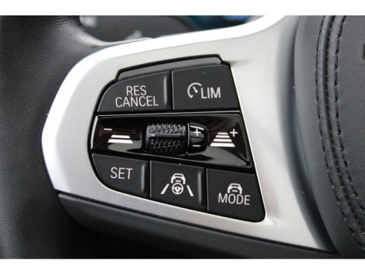 BMW iX3 M-SPORT 80 kWh SOh 100% PANO LEER PILOT ORG NL 23000KM!!! ActivLease financial lease