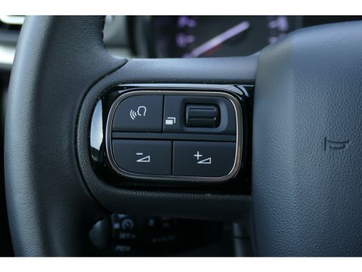 Citroën C3 1.2 PURETECH 82PK 5-DRS MAX / NAVI / CLIMA / LED / PDC / 16"LMV / CAMERA / BLUETOOTH / CRUISECONT... ActivLease financial lease