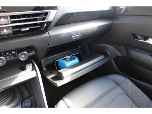 Citroën &euml;-C4 Feel Pack 50 kWh ActivLease financial lease