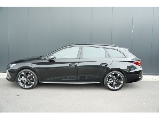 CUPRA Leon Sportstourer 1.5 TSI 204 PK e-Hybrid Business Achteruitrijcamera | Panoramadak | Adaptive cruise control | Key... ActivLease financial lease