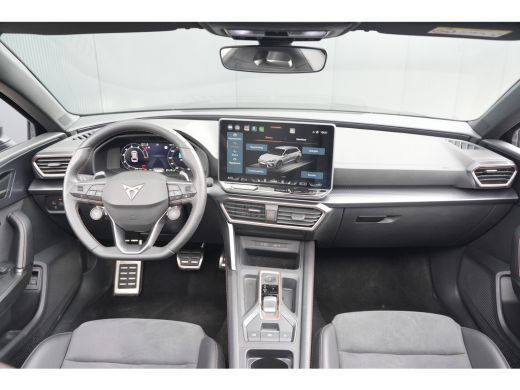 CUPRA Leon Sportstourer 1.5 TSI 204 PK e-Hybrid Business Achteruitrijcamera | Panoramadak | Adaptive cruise control | Key... ActivLease financial lease