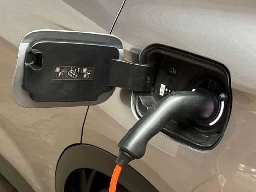 DS DS 7 E-Tense 4x4 Performance Sport 300Pk Automaat (PANORAMADAK, APPLE CARPLAY, GROOT NAVI, STOELKOELIN... ActivLease financial lease