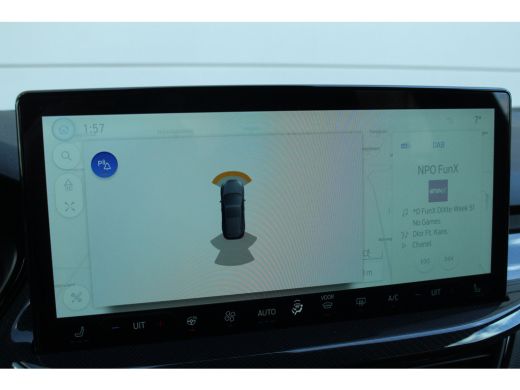 Ford Focus 1.0 Hybrid ST Line | Winterpakket | Climate | Cruise | DAB | Keyless | LMV 17" | PDC V+A | Navi |... ActivLease financial lease