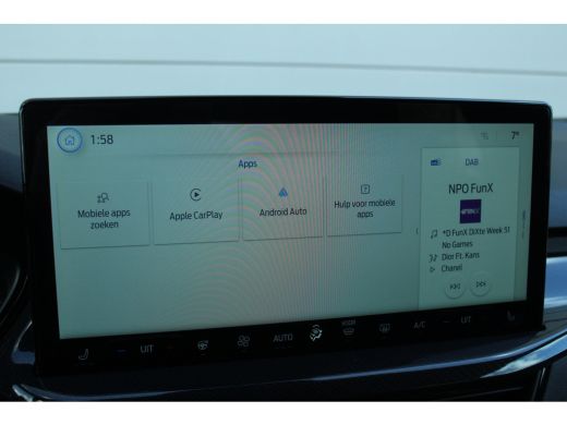 Ford Focus 1.0 Hybrid ST Line | Winterpakket | Climate | Cruise | DAB | Keyless | LMV 17" | PDC V+A | Navi |... ActivLease financial lease