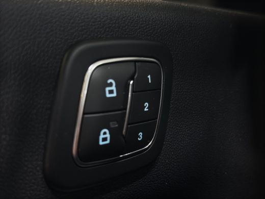 Ford Kuga 2.5 PHEV ST-Line X | B&O audio | 360 Cam | Pano | Adaptive Cruise | Memory ActivLease financial lease