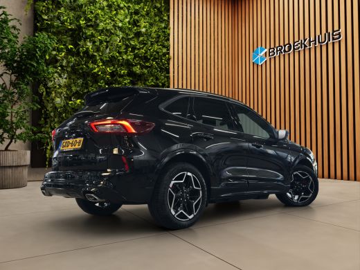 Ford Kuga 2.5 PHEV ST-Line X | B&O audio | 360 Cam | Pano | Adaptive Cruise | Memory ActivLease financial lease