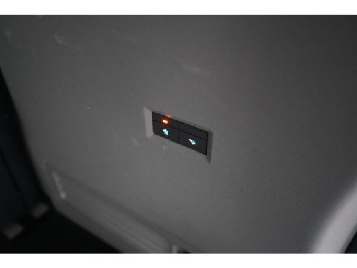 Ford Tourneo Custom Custom 340 2.5 PHEV Sport 233pk | 8 Persoons | Elekt. Trekhaak | Winterpack | 4 jaar garantie ActivLease financial lease