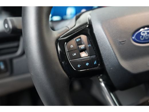 Ford Tourneo Custom Custom 340 2.5 PHEV Sport 233pk | 8 Persoons | Elekt. Trekhaak | Winterpack | 4 jaar garantie ActivLease financial lease