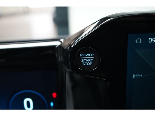 Ford Tourneo Custom Custom 340 2.5 PHEV Sport 233pk | 8 Persoons | Elekt. Trekhaak | Winterpack | 4 jaar garantie ActivLease financial lease