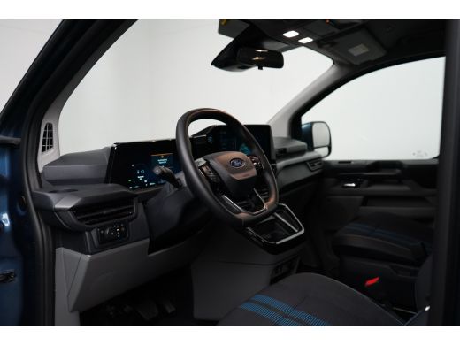 Ford Tourneo Custom Custom 340 2.5 PHEV Sport 233pk | 8 Persoons | Elekt. Trekhaak | Winterpack | 4 jaar garantie ActivLease financial lease