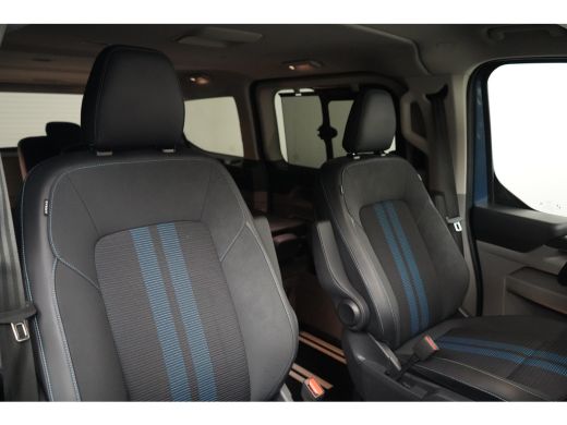 Ford Tourneo Custom Custom 340 2.5 PHEV Sport 233pk | 8 Persoons | Elekt. Trekhaak | Winterpack | 4 jaar garantie ActivLease financial lease