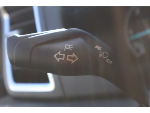 Ford Transit Custom 2.0 TDCI 130pk L1 H1 Limited Automaat ActivLease financial lease