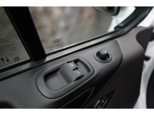 Ford Transit Custom 340 PHEV Plug In Hybride 125PK | L1H1 | Camera | 100% Dealer Onderhouden | Standkachel | Stoelver... ActivLease financial lease