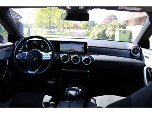 Mercedes-Benz CLA Shooting Brake 250 e AMG Line PHEV SFEER LED NAVI CAMERA 47000KM!!! ActivLease financial lease