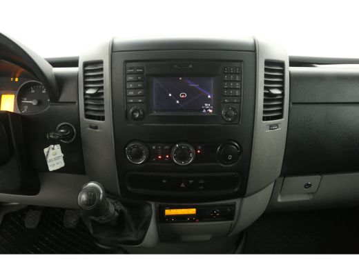 Mercedes-Benz Sprinter 316 CDI 164PK L2H2 | Airco | Camera | Trekhaak | Navi | Tachograaf ActivLease financial lease