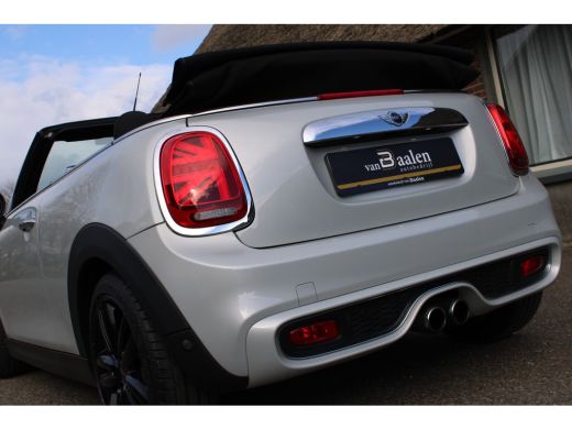 Mini Cooper S Cabrio 2.0 Cooper S 192Pk JCW AUTOMAAT XENON UNION JACK NAVI ECC 96000KM!!! ActivLease financial lease