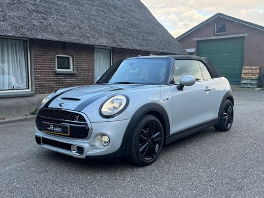 Mini Cooper S Cabrio 2.0 Cooper S 192Pk JCW AUTOMAAT XENON UNION JACK NAVI ECC 96000KM!!! ActivLease financial lease