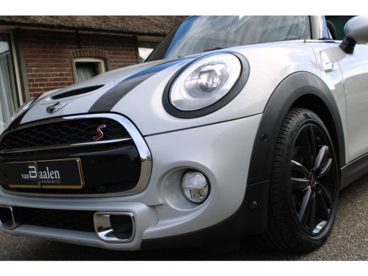 Mini Cooper S Cabrio 2.0 Cooper S 192Pk JCW AUTOMAAT XENON UNION JACK NAVI ECC 96000KM!!! ActivLease financial lease