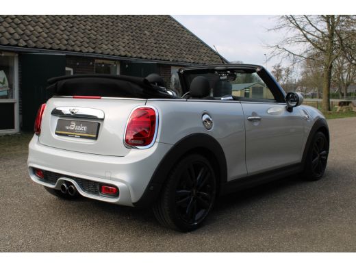 Mini Cooper S Cabrio 2.0 Cooper S 192Pk JCW AUTOMAAT XENON UNION JACK NAVI ECC 96000KM!!! ActivLease financial lease
