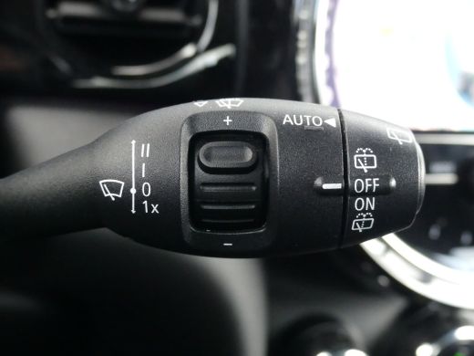 Mini Electric Business Edition 33 kWh | SOH 97% | STUUR+STOELVERWARMING | PARKEERSENSOREN ACHTER | APPLE CARPLA... ActivLease financial lease