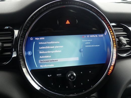 Mini Electric Business Edition 33 kWh | SOH 97% | STUUR+STOELVERWARMING | PARKEERSENSOREN ACHTER | APPLE CARPLA... ActivLease financial lease