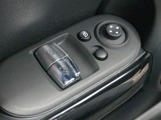 Mini Electric Business Edition 33 kWh | SOH 97% | STUUR+STOELVERWARMING | PARKEERSENSOREN ACHTER | APPLE CARPLA... ActivLease financial lease