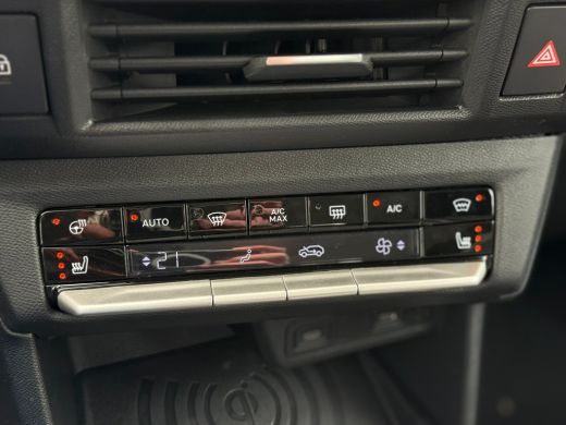 Opel Frontera 1.2 Hybrid 145 Edition Automaat | Achteruitrijcamera | Stoelverwarming | Stuurwielverwarming | Dr... ActivLease financial lease