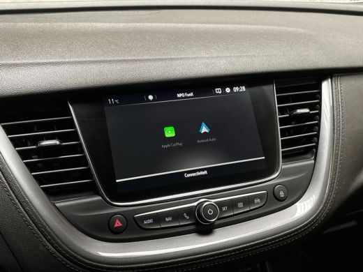 Opel Grandland X 1.2 Turbo Sport (APPLE CARPLAY, GROOT NAVI, CLIMATE, STUUR/STOELVERWARMING, KEYLESS, CAMERA, SPOR... ActivLease financial lease