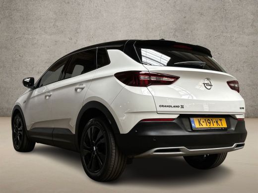 Opel Grandland X 1.2 Turbo Sport (APPLE CARPLAY, GROOT NAVI, ZWART DAK, CLIMATE, CAMERA, LEDER, SPORTSTOELEN, CRUI... ActivLease financial lease