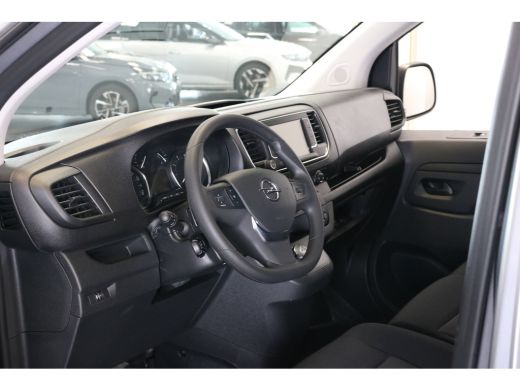 Opel Vivaro L2 177pk Automaat | Navi | Camera | Verw. stoelen | Airco | 3-zitplaatsen | ActivLease financial lease