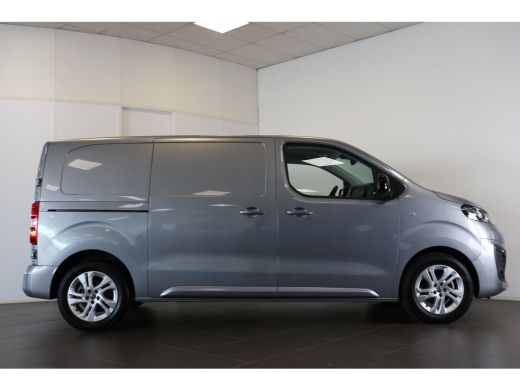 Opel Vivaro L2 177pk Automaat | Navi | Camera | Verw. stoelen | Airco | 3-zitplaatsen | ActivLease financial lease