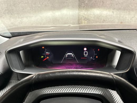 Peugeot 2008 1.2 PureTech Allure Sport (VIRTUAL COCKPIT, APPLE CARPLAY, 360 CAMERA, LEDER, KEYLESS, SPORTSTOEL... ActivLease financial lease