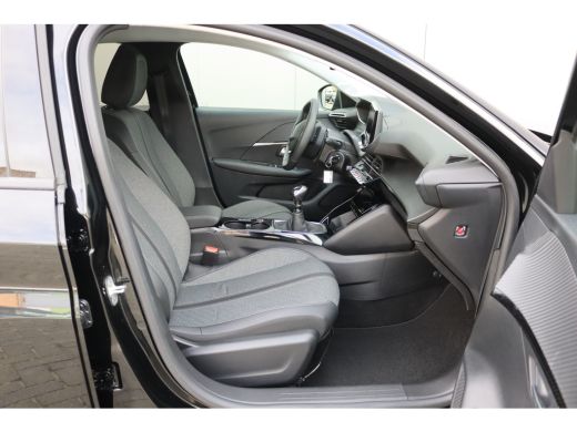 Peugeot 208 1.2 PureT. 100PK Allure Carplay-android/Parkeerhulp/Cruise-control ActivLease financial lease