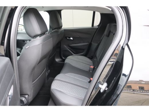 Peugeot 208 1.2 PureT. 100PK Allure Carplay-android/Parkeerhulp/Cruise-control ActivLease financial lease