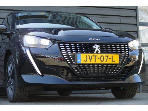 Peugeot 208 1.2 PURETECH 100PK ALLURE PACK / NAVI / CLIMA / LED / PDC / CAMERA / 16" LMV / WINTERPAKKET / 1E ... ActivLease financial lease