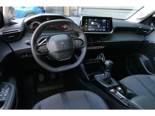 Peugeot 208 1.2 PURETECH 100PK ALLURE PACK / NAVI / CLIMA / LED / PDC / CAMERA / 16" LMV / WINTERPAKKET / 1E ... ActivLease financial lease