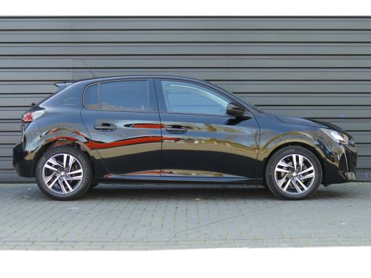 Peugeot 208 1.2 PURETECH 100PK ALLURE PACK / NAVI / CLIMA / LED / PDC / CAMERA / 16" LMV / WINTERPAKKET / 1E ... ActivLease financial lease