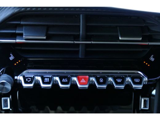 Peugeot 208 1.2 PURETECH 100PK ALLURE PACK / NAVI / CLIMA / LED / PDC / CAMERA / 16" LMV / WINTERPAKKET / 1E ... ActivLease financial lease