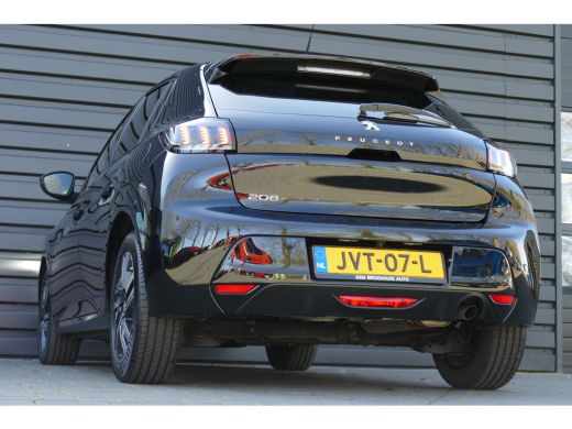 Peugeot 208 1.2 PURETECH 100PK ALLURE PACK / NAVI / CLIMA / LED / PDC / CAMERA / 16" LMV / WINTERPAKKET / 1E ... ActivLease financial lease