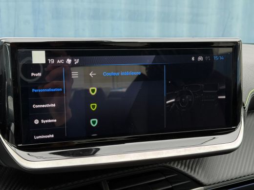 Peugeot 208 1.2 Hybrid GT Automaat | 360 camera | Keyless | led verichting interieur | Apple carplay & Androi... ActivLease financial lease