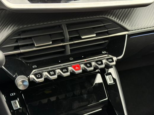 Peugeot 208 1.2 Hybrid GT Automaat | 360 camera | Keyless | led verichting interieur | Apple carplay & Androi... ActivLease financial lease