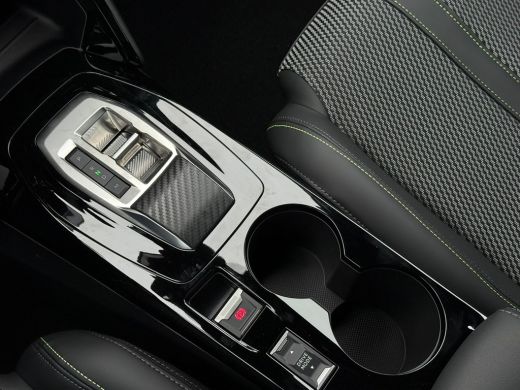 Peugeot 208 1.2 Hybrid GT Automaat | 360 camera | Keyless | led verichting interieur | Apple carplay & Androi... ActivLease financial lease