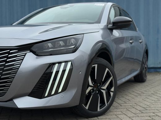 Peugeot 208 1.2 Hybrid GT Automaat | 360 camera | Keyless | led verichting interieur | Apple carplay & Androi... ActivLease financial lease