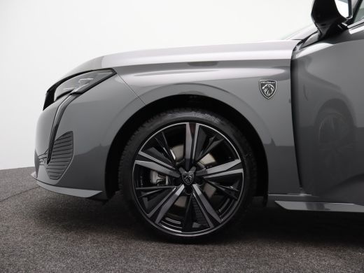 Peugeot 308 1.2 Hybrid 136 e-DCS6 GT | Stoelverwarming | Memory Seats | Adaptive Cruise Control ActivLease financial lease