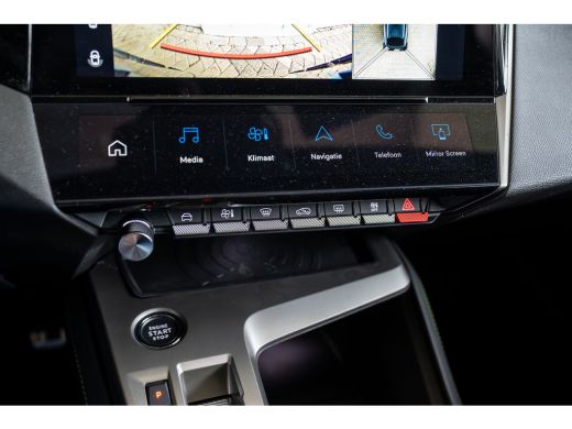 Peugeot 408 GT Exclusive - Elektrisch | 19" lichtmetalen velgen 'GRAPHITE' | Achteruitrijcamera 360&deg; Visiopar... ActivLease financial lease