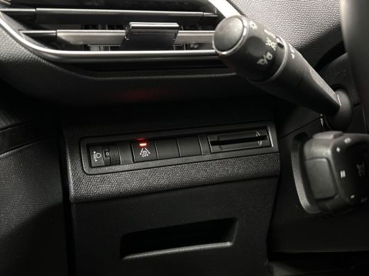 Peugeot 5008 1.2 PureTech Allure Sport 7 Persoons (APPLE CARPLAY, GROOT NAVI, LEDER, 360 CAMERA, SPORTSTOELEN,... ActivLease financial lease