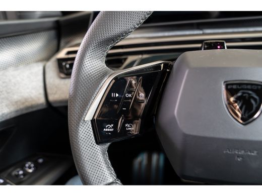Peugeot e-5008 GT Avantage EV 73kWh 210 | 2 stoelen op derde rij | Achterstoelen verwarmd | Achteruitrijcamera ActivLease financial lease