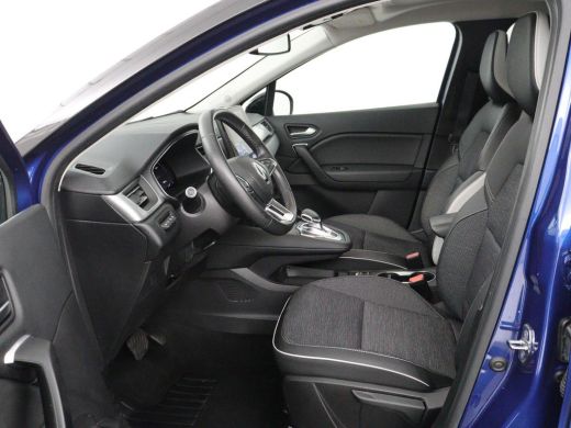 Renault Captur 1.6 E-Tech Plug-in Hybrid 160 Intens | Panoramadak | Cruise Control | Trekhaak | Camera | LED | N... ActivLease financial lease